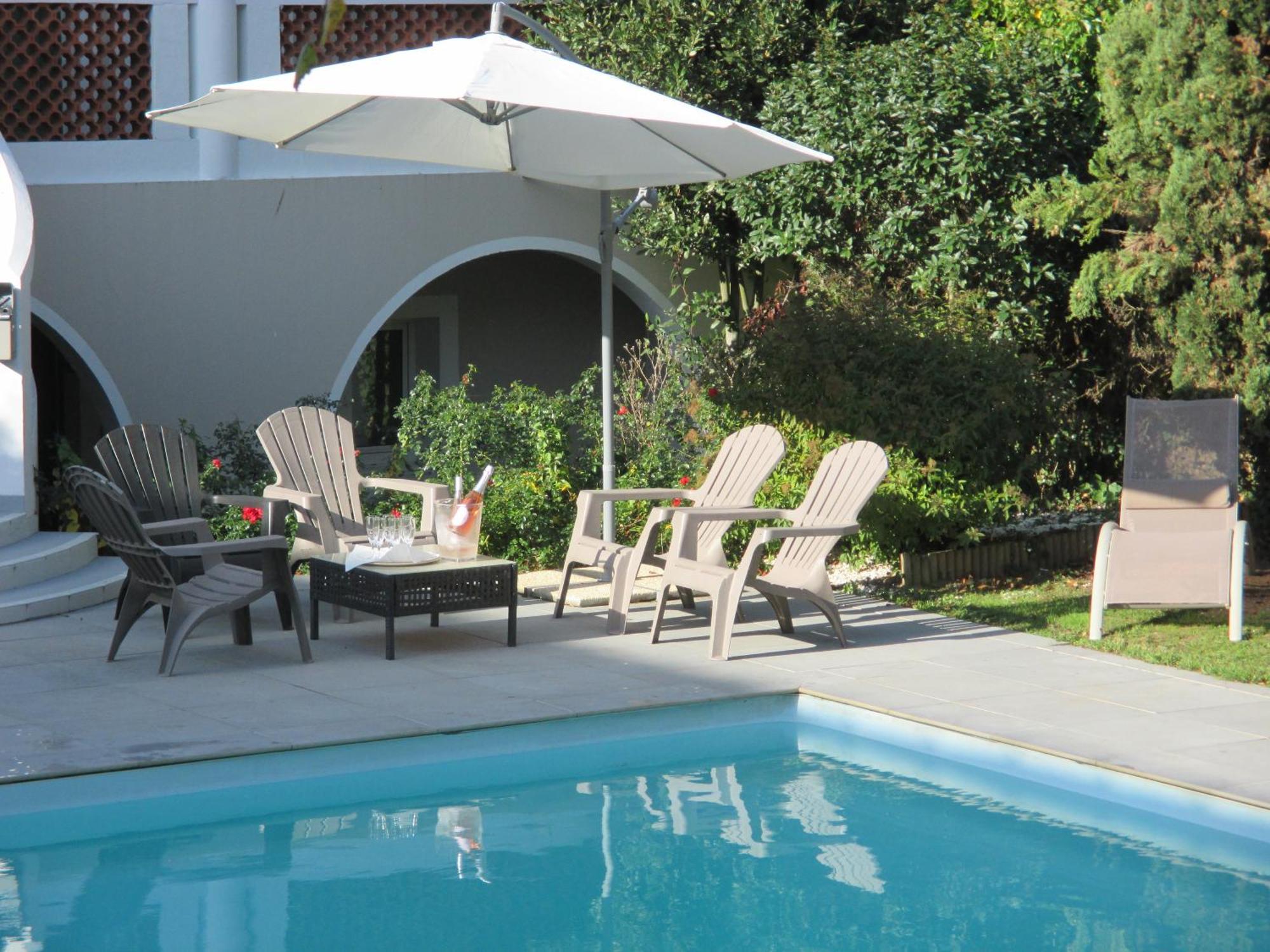 Hotel Restaurant Les Voyageurs Монтеґю Екстер'єр фото