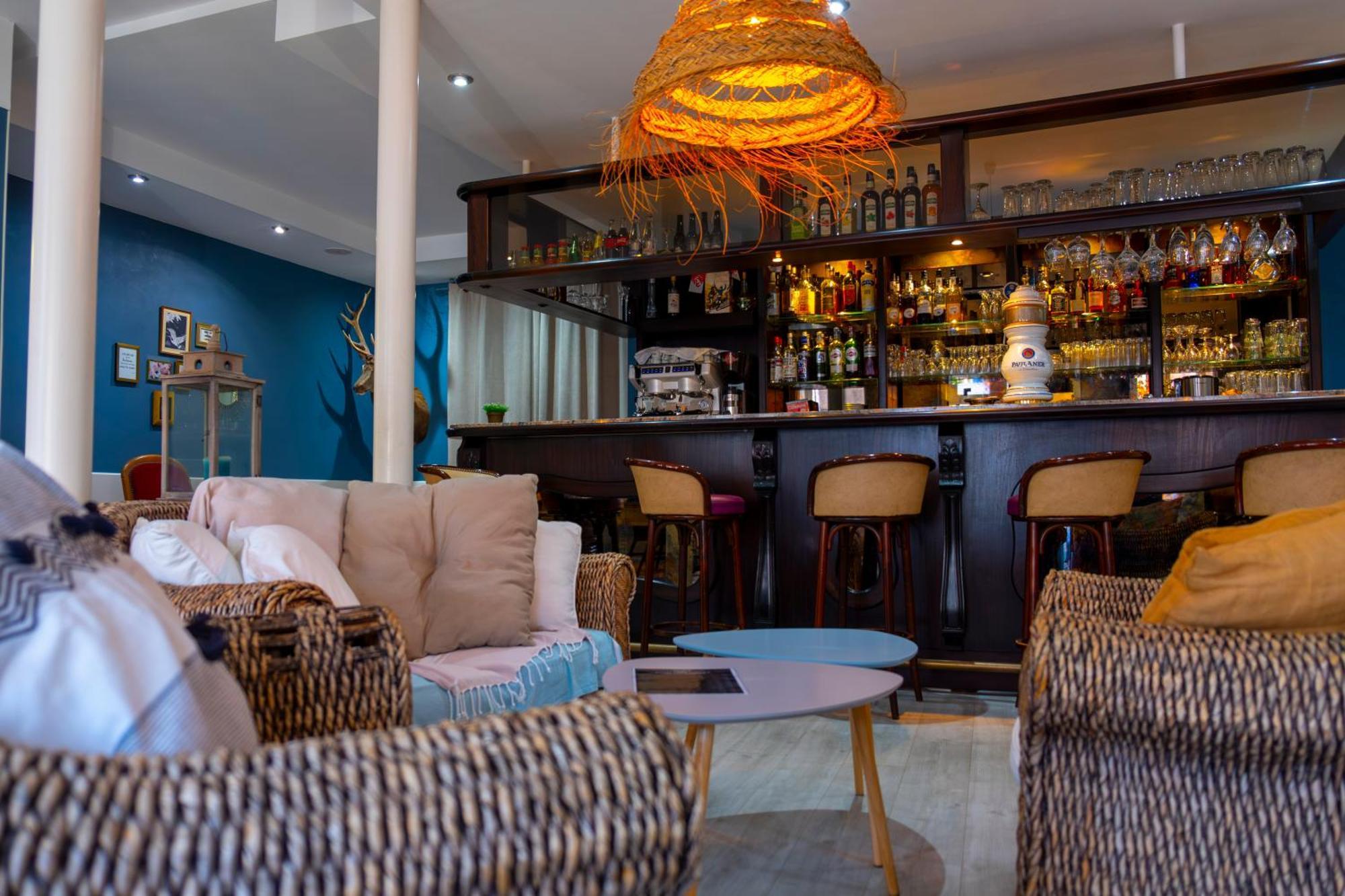 Hotel Restaurant Les Voyageurs Монтеґю Екстер'єр фото